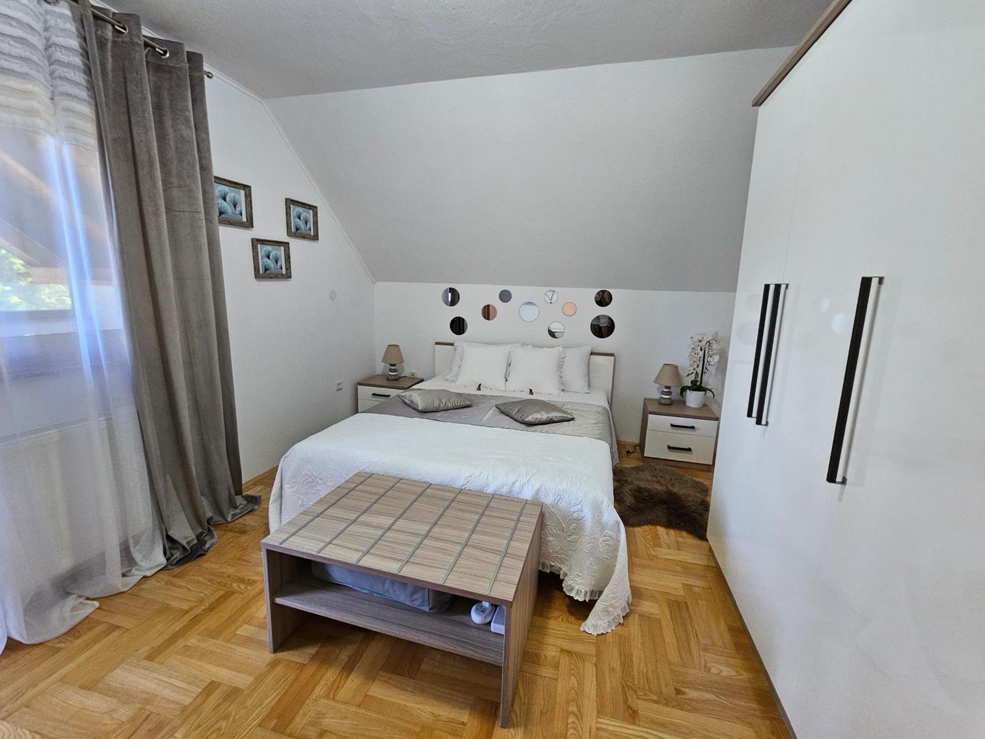 Apartment Majetic Gornji Vaganac Ngoại thất bức ảnh