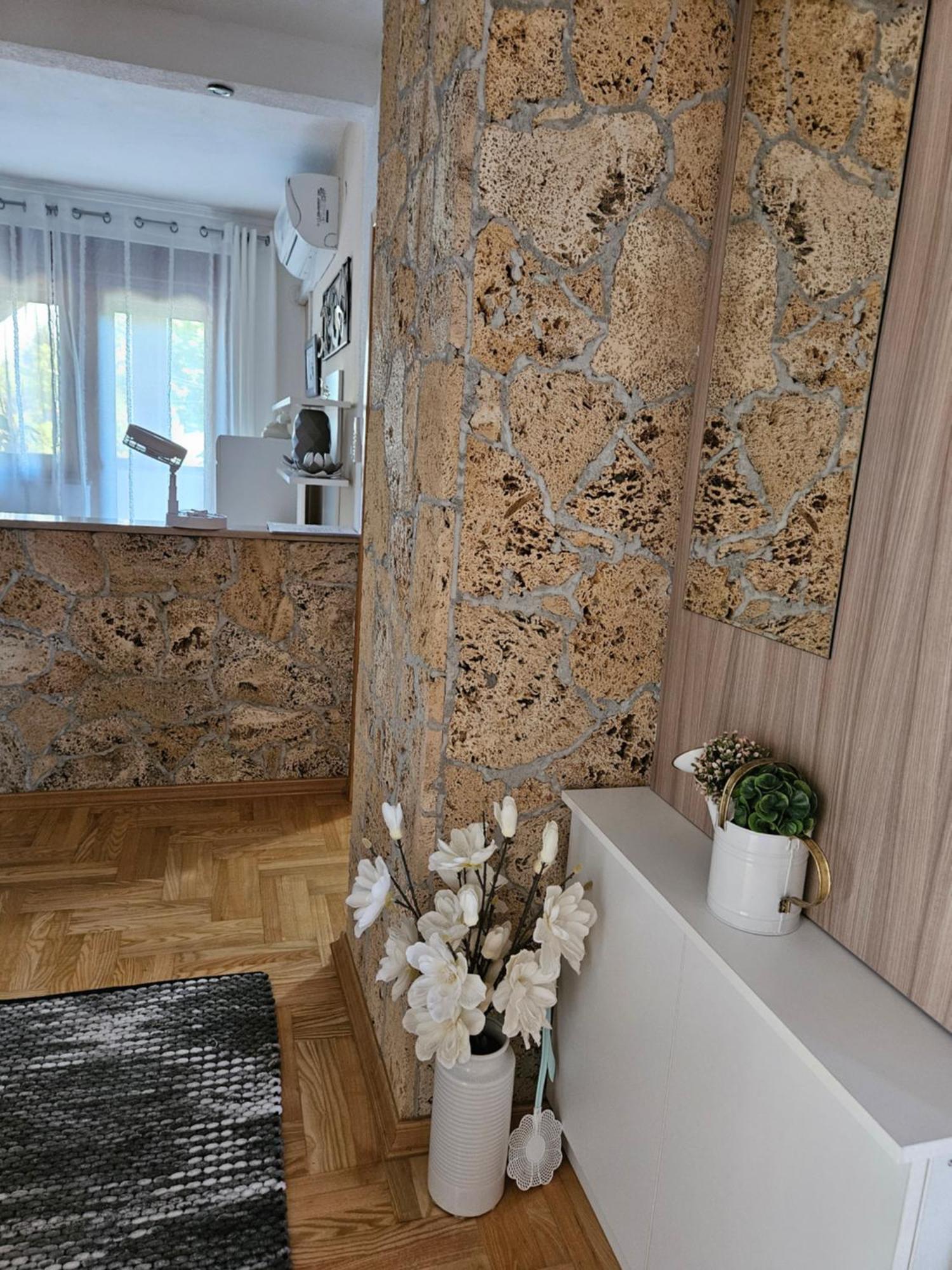 Apartment Majetic Gornji Vaganac Ngoại thất bức ảnh